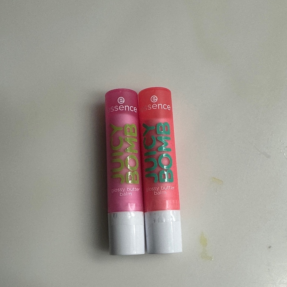 Essence Juicy Bomb Glossy Butter Balm Duo - Pink and Green